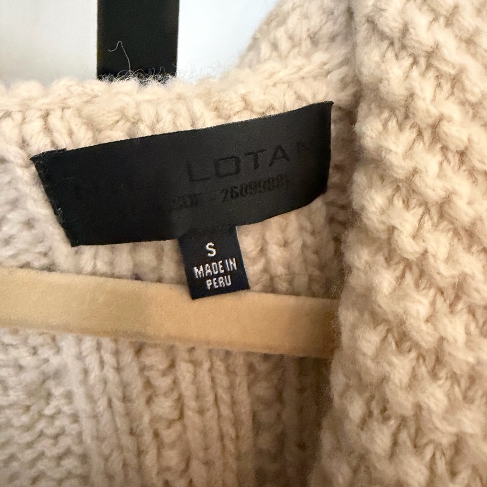 Nili Lotan wool Hansel hooded Cable Knit Cardigan with Toggle Buttons - Picture 3 of 9